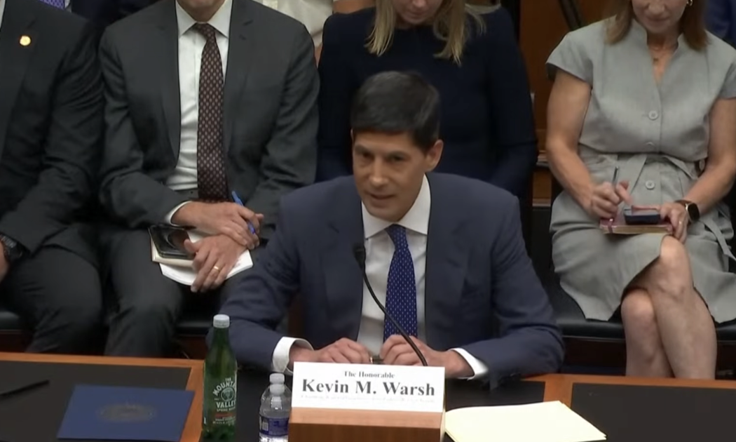 Chủ tịch Fed Kevin Warsh điều trần trước Quốc hội Mỹ vào đầu tháng 7/2026 - Ảnh chụp màn hình.
