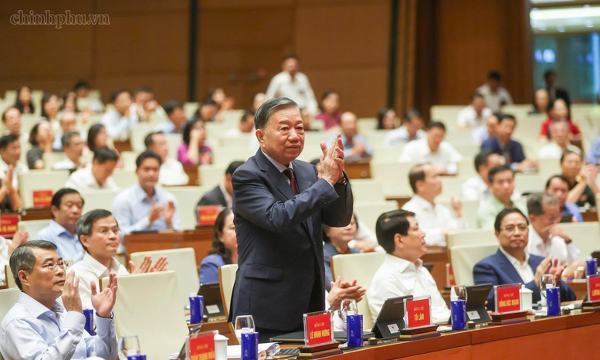 Hội nghị toàn quốc quán triệt và triển khai thực hiện Nghị quyết Hội nghị lần thứ ba Ban Chấp hành Trung ương Đảng khóa XIV