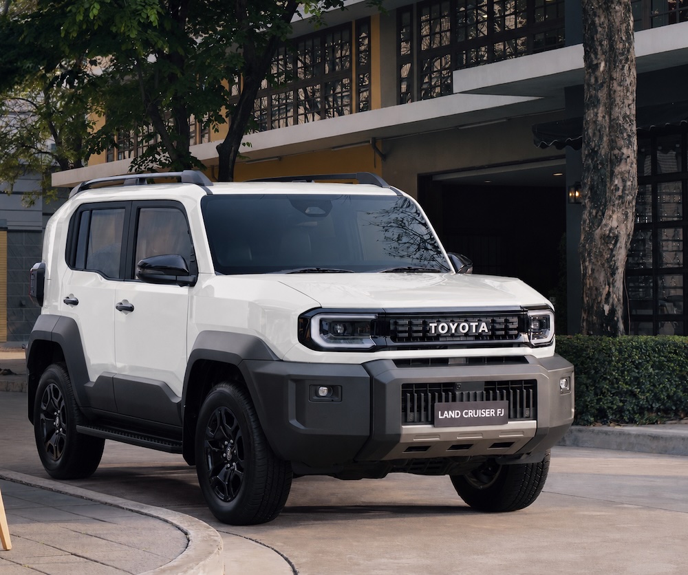 Toyota Land Cruiser Fj hoàn toàn mới chính thức gia nhập thị trường Việt