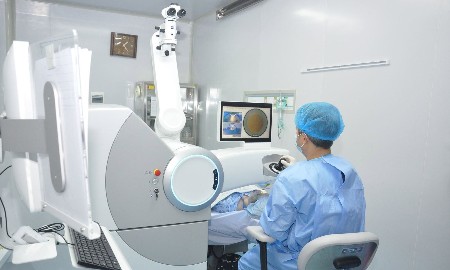 Khám mắt định kỳ là