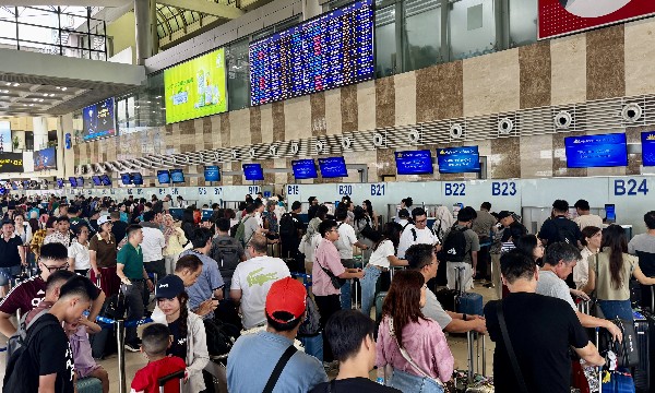 Hàng không phục vụ hơn 76 triệu lượt khách sau 7 tháng, hướng tới mốc 94 triệu lượt trong năm 2026