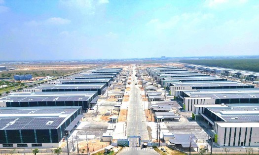 Mô hình khu công nghiệp sinh thái không chỉ là danh hiệu về môi trường mà cần được xem như tiêu chuẩn vận hành để đạt được tốc độ đầu tư kỳ vọng. Ảnh minh họa