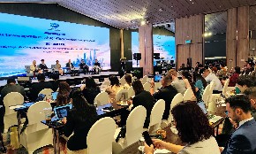 “Hội thảo APEC về thúc đẩy chuyển đổi số cho doanh nghiệp siêu nhỏ, nhỏ và vừa trong bối cảnh phát triển của trí tuệ nhân tạo”. Ảnh: BB