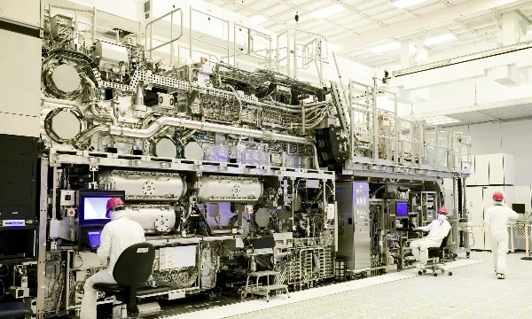 Năng lực sản xuất máy quang khắc DUV Trung Quốc chưa thể đe doạ ASML