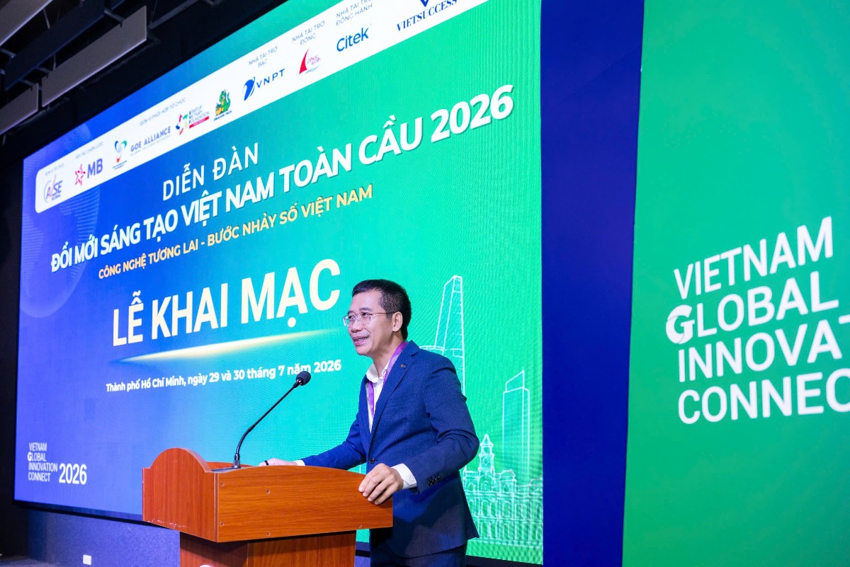 Theo Chủ tịch Hội đồng Quản trị MB, công nghệ chỉ thực sự có ý nghĩa khi xuất phát từ những bài toán thực tiễn và được chuyển hóa thành giá trị cho người dân, doanh nghiệp và nền kinh tế. Ảnh: MB.