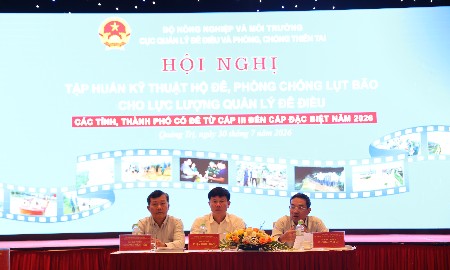Quang cảnh hội nghị. Ảnh: Cục Quản lý đê điều và Phòng chống thiên tai.