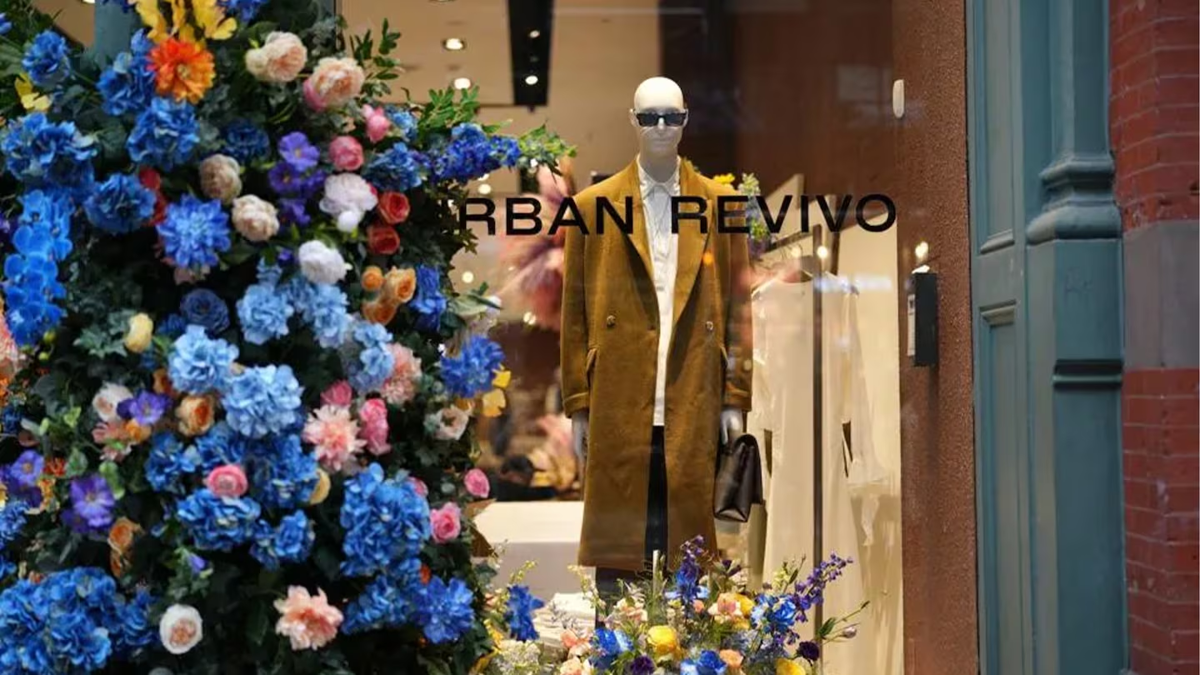 Cửa hàng của Urban Revivo rộng gần 2.700 mét vuông tại London. Ảnh: Business of Fashion