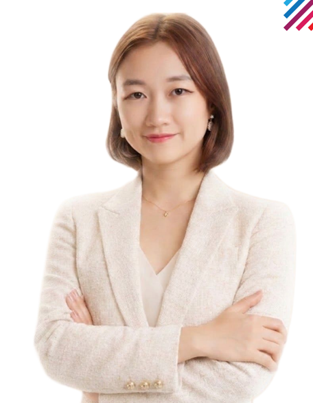 Bà Hằng Phạm