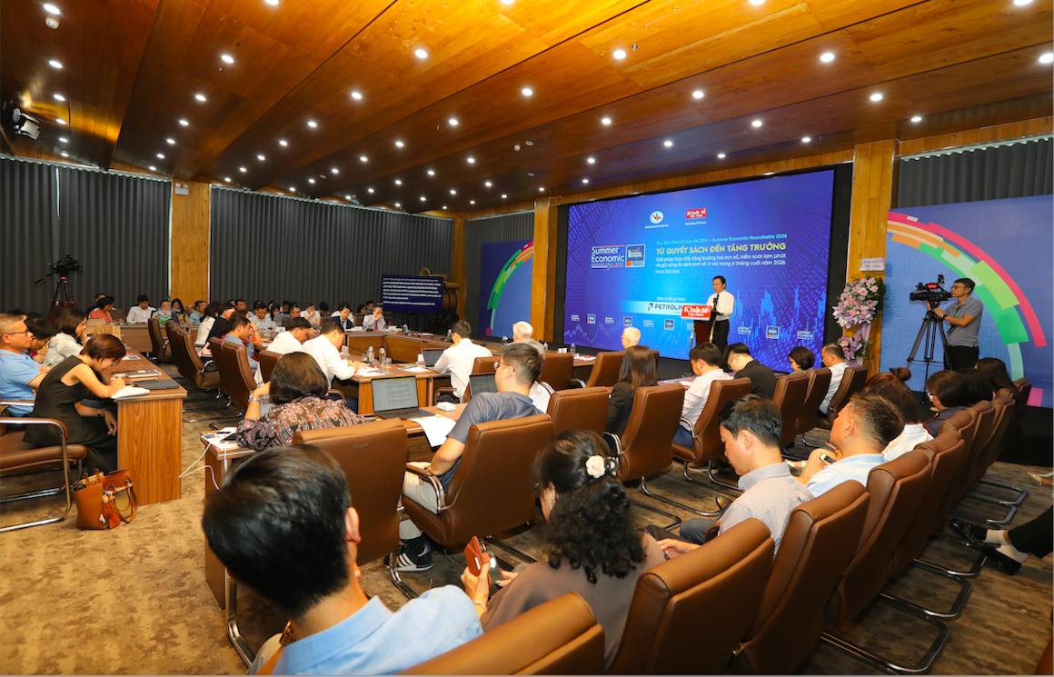 Tọa đàm Kinh tế mùa Hè 2026 (Summer Economic Roundtable 2026) do Tạp chí Kinh tế Việt Nam/VnEconomy tổ chức ngày 30/7 - Ảnh: Tri Phong.