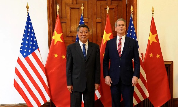 Mỹ và Trung Quốc bàn về thương mại, đất hiếm trước chuyến thăm của Chủ tịch Tập Cận Bình