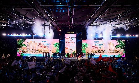 Hơn 3000 chuyên viên kinh doanh tham dự sự kiện kick-off dự án Blanca City. Ảnh:Minh Khánh.