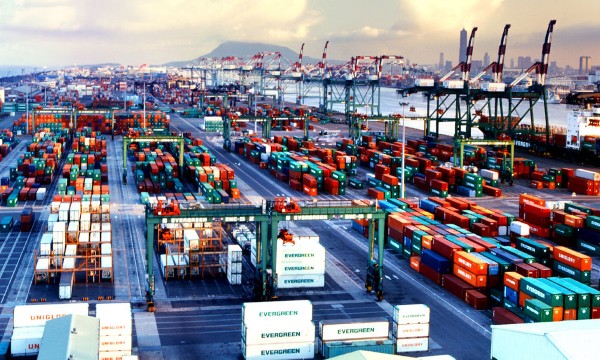 TP. Hồ Chí Minh đưa logistics đóng góp 10% GRDP vào 2035