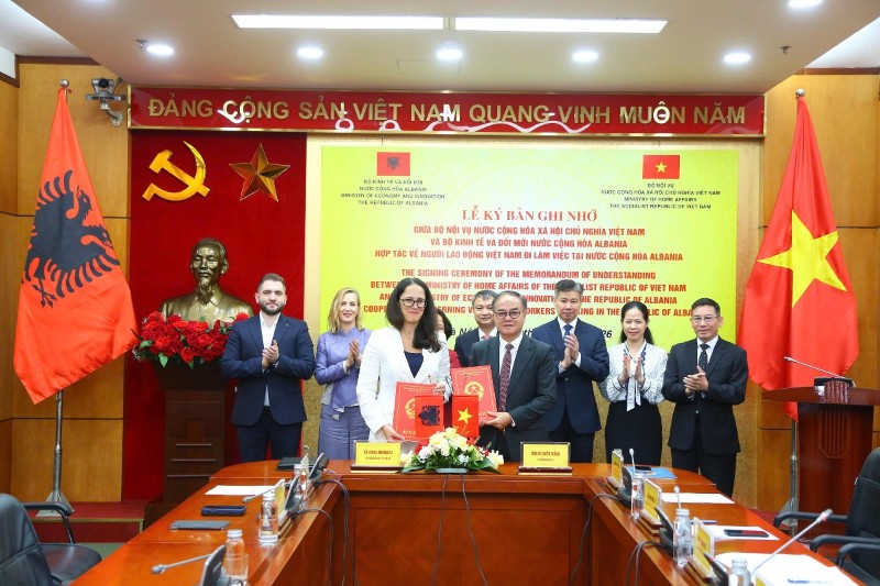 Vietnam, Albania sign MoU to boost labor export and human resource ties