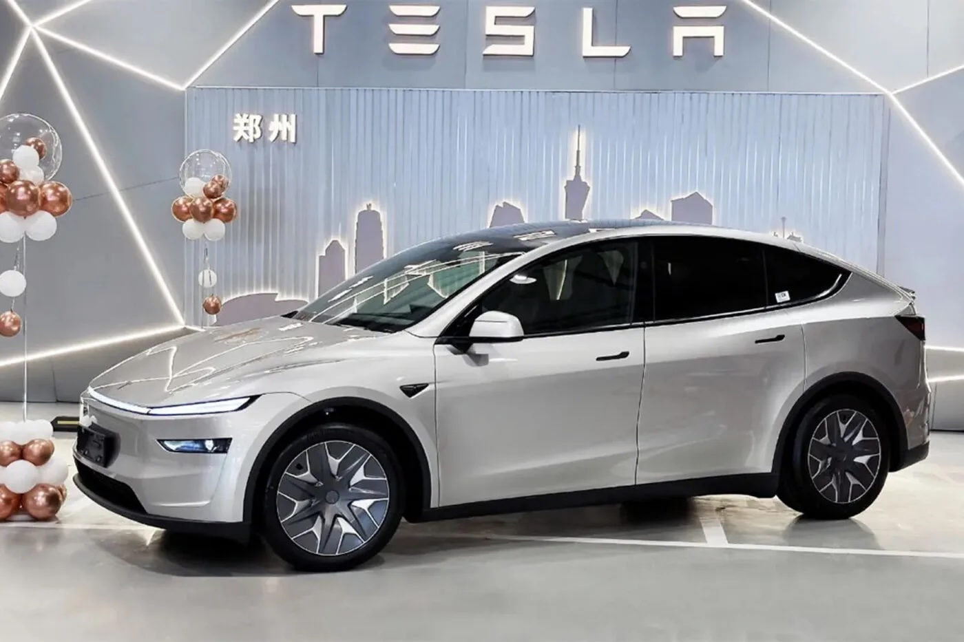 Thế kẹt của Tesla và bài toán không thể "tách rời" khỏi Trung Quốc