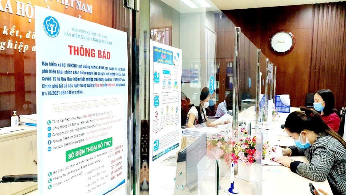 Bảo hiểm xã hội Việt Nam khảo sát mức độ hài lòng của người dân, doanh nghiệp về thực hiện chính sách bảo hiểm xã hội. Ảnh minh họa: Duy Nguyễn.