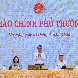 Bộ trưởng, Chủ nhiệm Văn phòng Chính phủ Đặng Xuân Phong, Người phát ngôn của Chính phủ, chủ trì họp báo Chính phủ thường kỳ tháng 7/2026, cung cấp thông tin về tình hình phát triển kinh tế-xã hội tháng 7 và 7 tháng đầu năm. Ảnh: Chính phủ