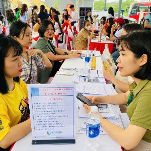 Doanh nghiệp tuyển dụng lao động. Ảnh: Nhật Dương.