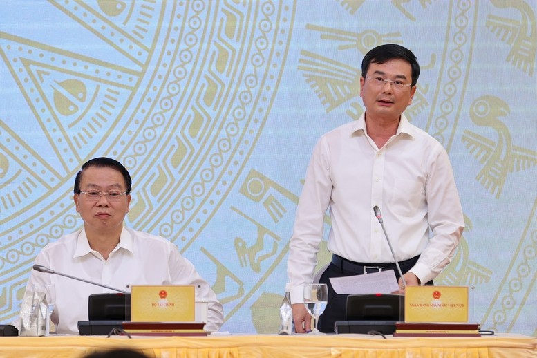Phó Thống đốc NHNN Việt Nam Phạm Thanh Hà thông tin về chính sách tiền tệ cũng như công tác phối hợp giữa chính sách tiền tệ và chính sách tài khóa - Ảnh: VGP/Nhật Bắc