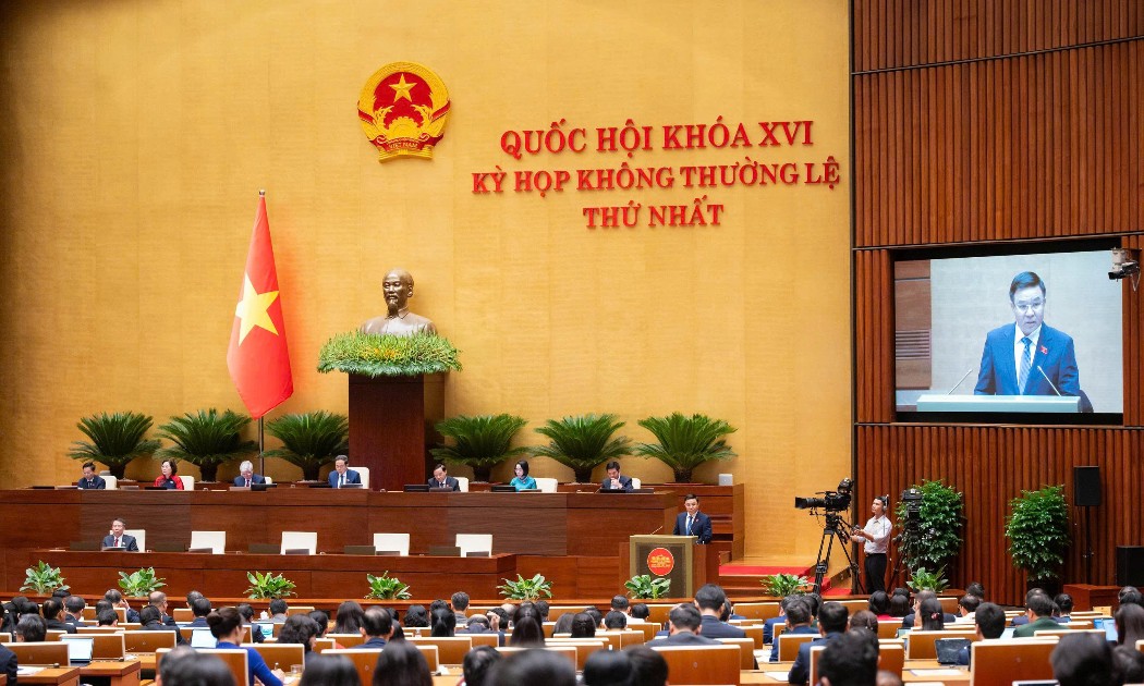 Quốc hội nghe Tờ trình và Báo cáo thẩm tra dự án Luật Dầu khí (sửa đổi). Ảnh: Quốc hội