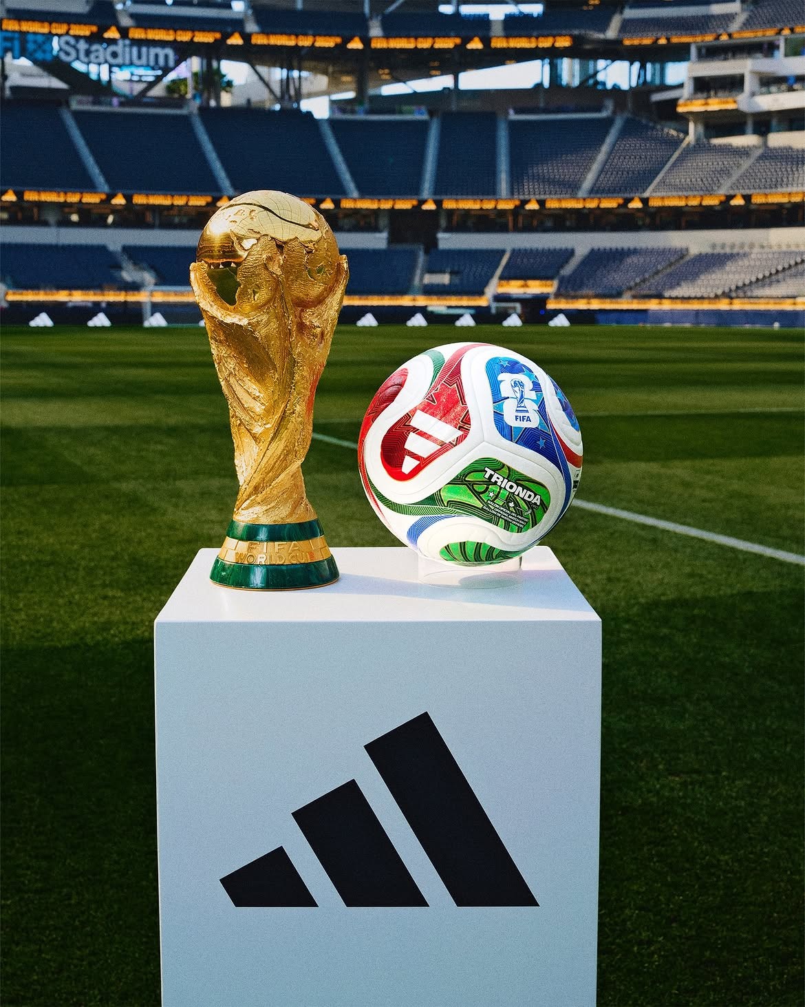 Khoản chi tiêu bổ sung cho hoạt động marketing liên quan đến World Cup đã tạo áp lực đáng kể lên kết quả kinh doanh của Adidas. Ảnh: Adidas.