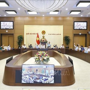 Ủy ban Thường vụ Quốc hội thống nhất trình Quốc hội thành lập thành phố Quảng Ninh và Bắc Ninh trực thuộc Trung ương. Ảnh: TTXVN