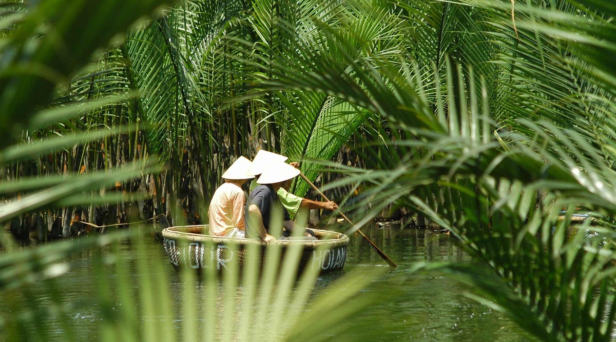 85% du khách Việt Nam cho rằng việc du lịch bền vững hơn là điều quan trọng hoặc rất quan trọng. Ảnh: Phuotvivu