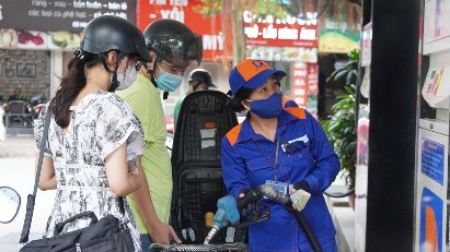 Vietnam's July CPI falls 0.12% as transport and food prices ease