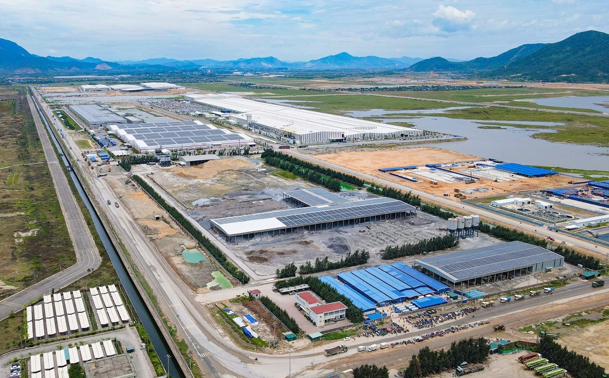 Quy hoạch mới ưu tiên phát triển công nghiệp, logistics, đô thị và hạ tầng giao thông hiện đại tại Vũng Áng. Ảnh: Đình Nhất