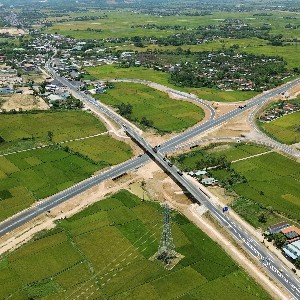 Một đoạn trên tuyến cao tốc Bắc - Nam. Ảnh: Quốc Khánh.