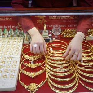 Giá vàng trong nước tăng phổ biến từ 500 nghìn – 1 triệu đồng/lượng. Nguồn ảnh: Bảo Tín Minh Châu