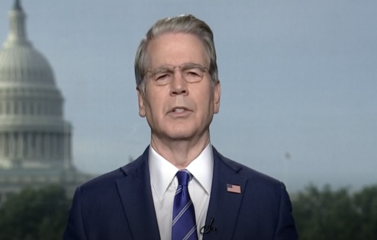 Bộ trưởng Bộ Tài chính Mỹ Scott Bessent trả lời phỏng vấn hãng tin CNBC ngày 4/8/2026 - Ảnh chụp màn hình.