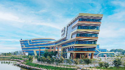 Hoa Lac Hi-Tech Park as a nucleus of innovation