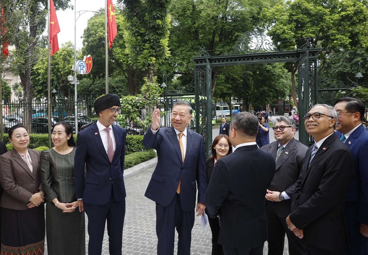 Tổng Bí thư, Chủ tịch nước Tô Lâm tiếp Đại sứ, Đại biện các nước ASEAN tại Hà Nội. Ảnh: Thống Nhất - TTXVN