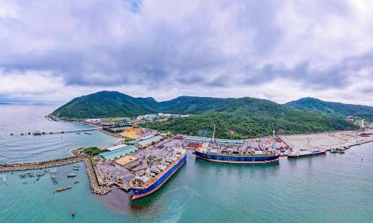 Vung Ang Economic Zone is increasingly asserting its role as the central engine of growth for Ha Tinh Province. (Photo from VnEconomy)