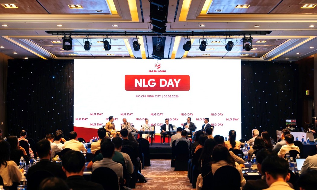 Ban lãnh đạo NLG chia sẻ kế hoạch nửa cuối năm 2026 với các nhà đầu tư - Ảnh NLG.
