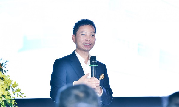 “Quái kiệt” Lê Viết Quốc rời Google để khởi nghiệp AI