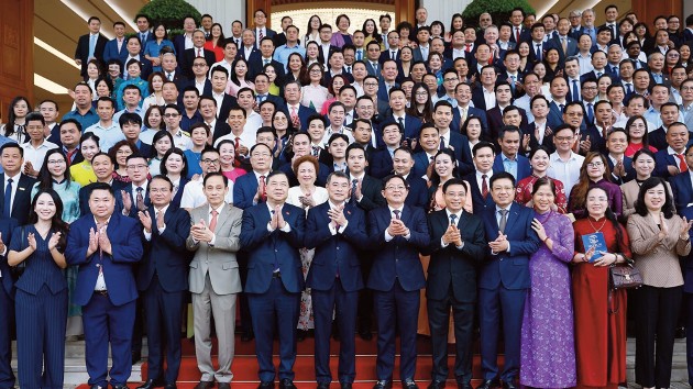 Government accompanying businesses