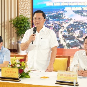 Chủ tịch UBND thành phố Lê Trí Thanh phát biểu tại hội nghị. Ảnh: UBND TP Huế