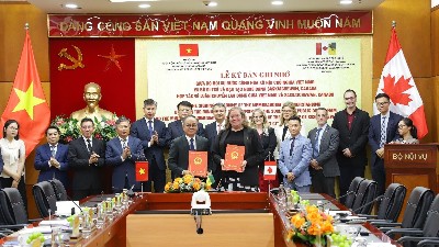 Vietnam and Saskatchewan (Canada) Sign MoU on Ethical Labor Migration