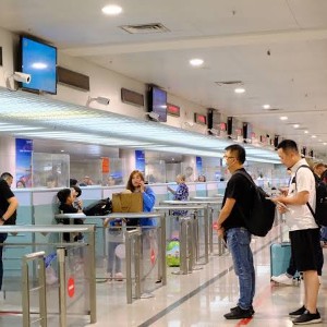 Không nợ thuế vẫn bị “chặn cửa” xuất cảnh nếu bỏ địa chỉ kinh doanh quá 120 ngày. Nguồn ảnh: H.M