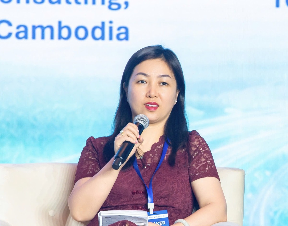 Bà Trương Hạnh Linh