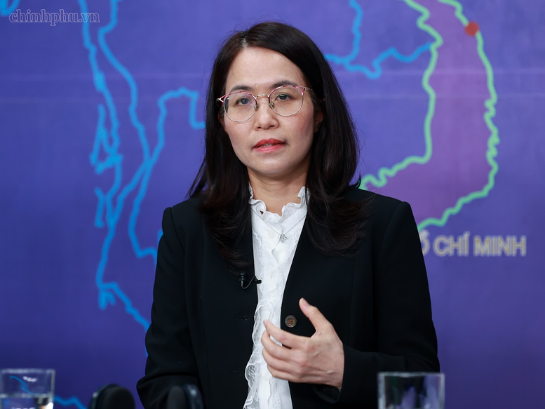 Bà Bùi Thu Thủy, Phó Cục trưởng Cục Đầu tư nước ngoài (Bộ Tài chính).