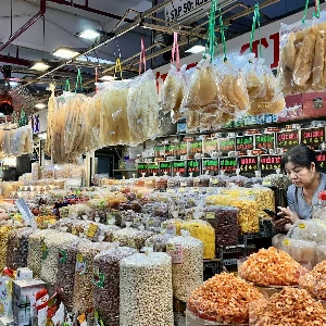 Kiến nghị giảm 30% thuế thu nhập cho hộ kinh doanh và doanh nghiệp nhỏ trong 2 năm. (Nguồn ảnh: Lam Nghi)