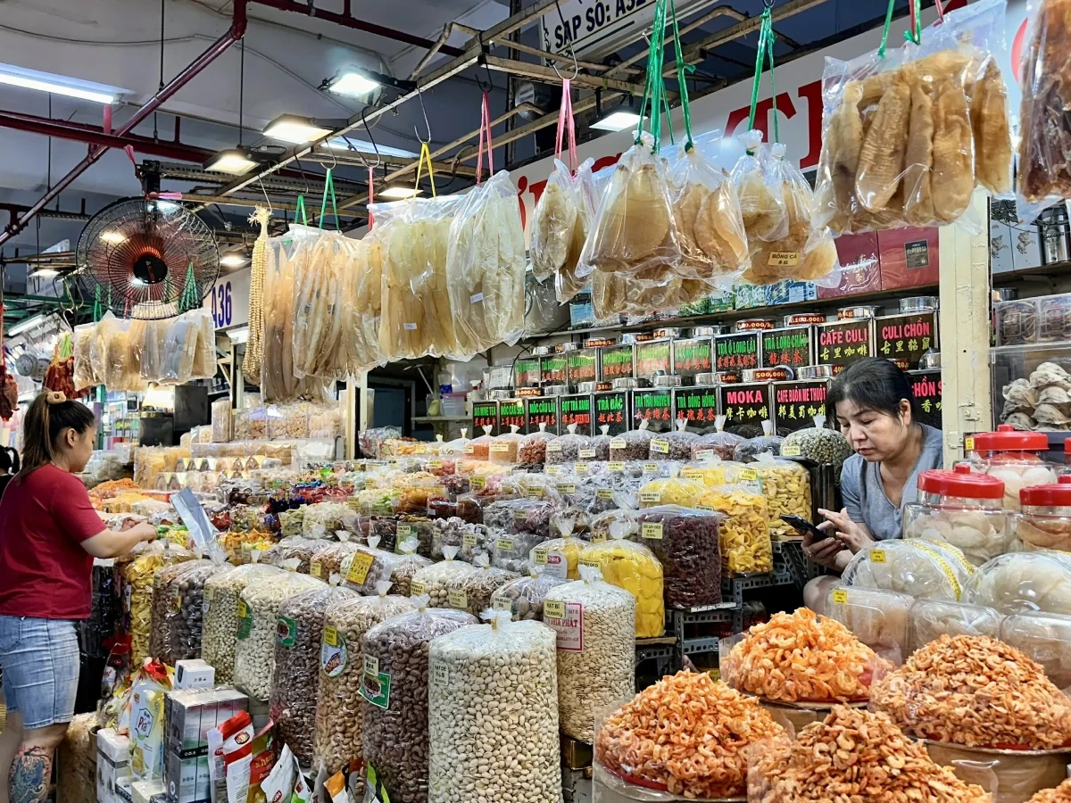 Kiến nghị giảm 30% thuế thu nhập cho hộ kinh doanh và doanh nghiệp nhỏ trong 2 năm. (Nguồn ảnh: Lam Nghi)