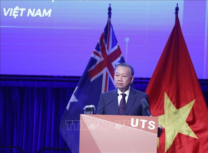 Top Leader: science, technology to become new pillar of Vietnam-Australia relations