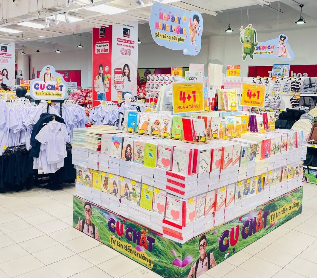 Người tiêu dùng cần lựa chọn nơi bán uy tín và kiểm tra thông tin sản phẩm để hạn chế rủi ro. Ảnh: GO Việt Nam