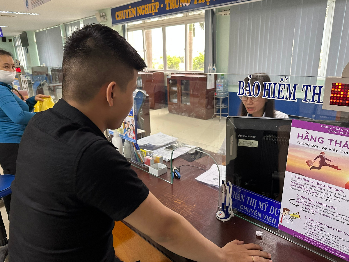 Người lao động có quyền khởi kiện để bảo vệ quyền lợi của mình nếu doanh nghiệp không thực hiện nghĩa vụ đóng bảo hiểm. Ảnh: Dũng Hiếu