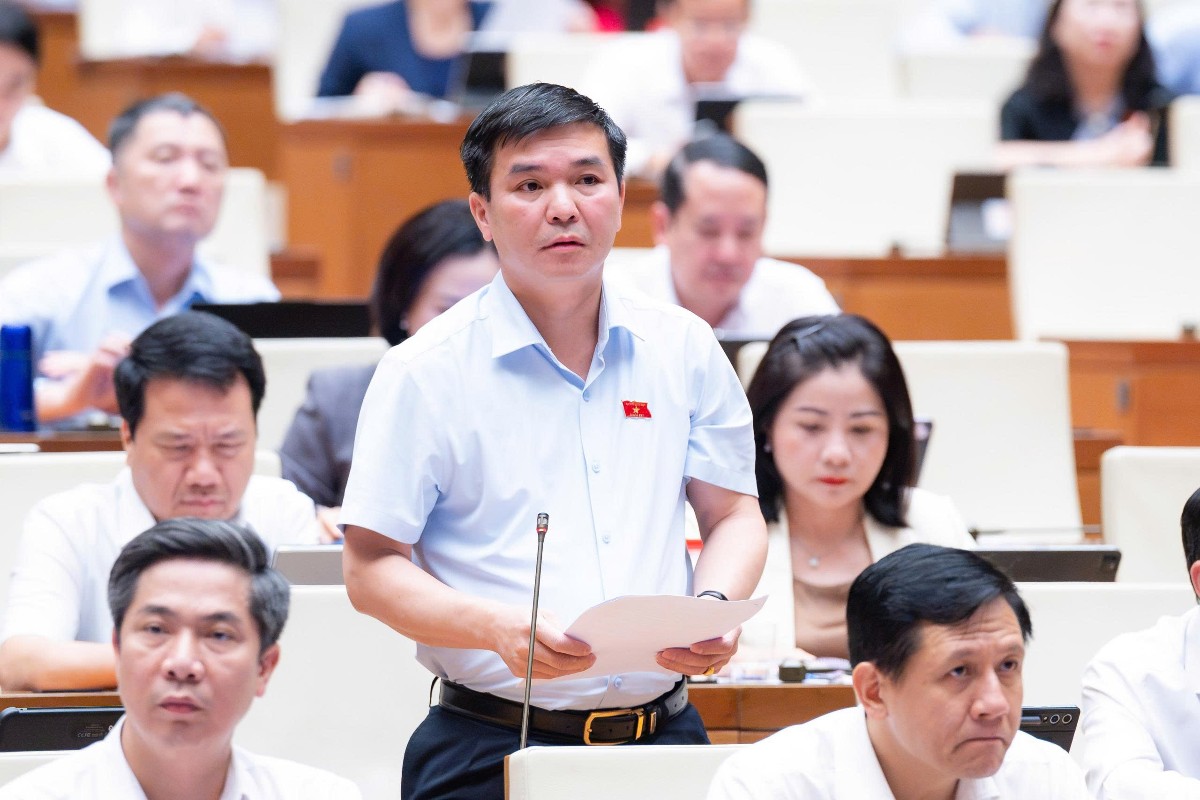 Đại biểu Hà Sỹ Huân - Đoàn đại biểu Quốc hội tỉnh Thái Nguyên phát biểu. Ảnh: Cổng thông tin điện tử Quốc hội.