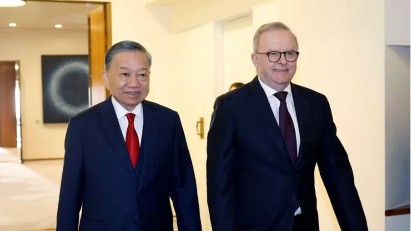 Top Vietnamese leader holds talks with Australian PM