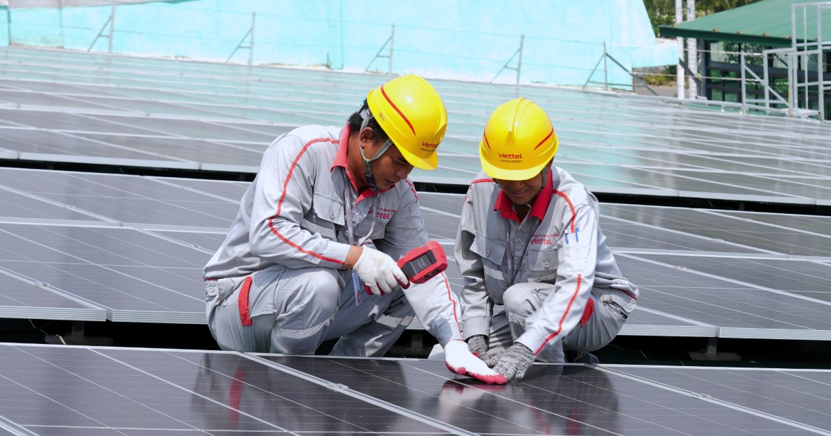 Viettel mở rộng năng lực năng lượng tái tạo và áp dụng tiêu chuẩn đo lường carbon toàn tập đoàn